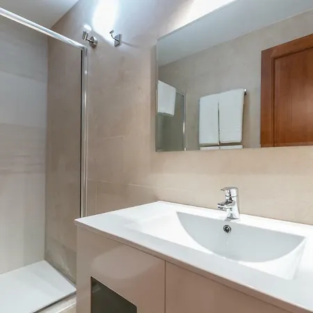 Casa Miraflores Konukevi 3*