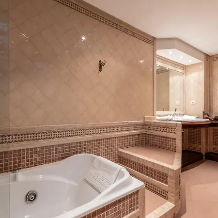 Casa Miraflores 3*